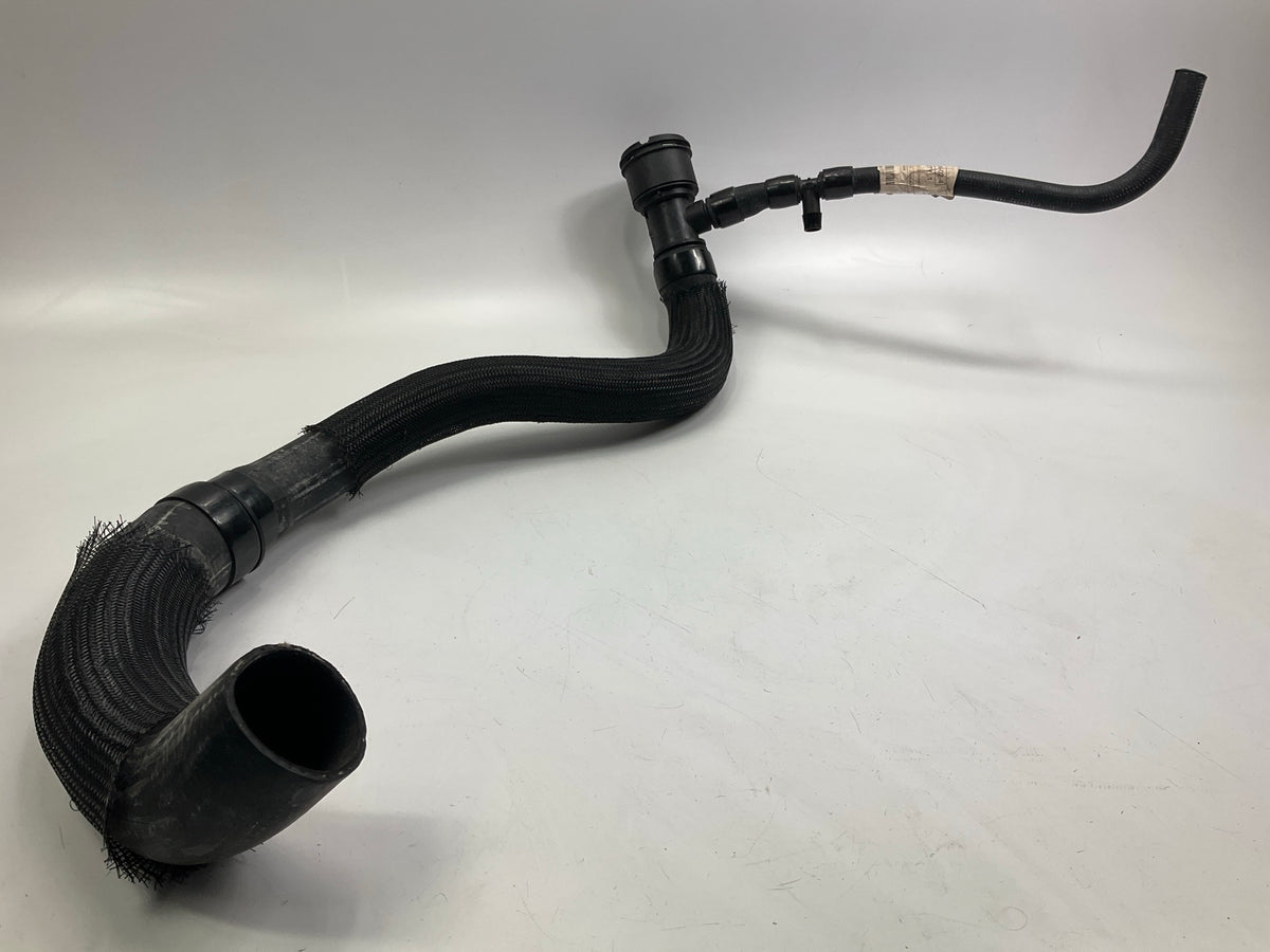 NEW 23259 Lower Radiator Coolant Hose - 2006-2016 Chevy GMC 6.6L DIESEL Van