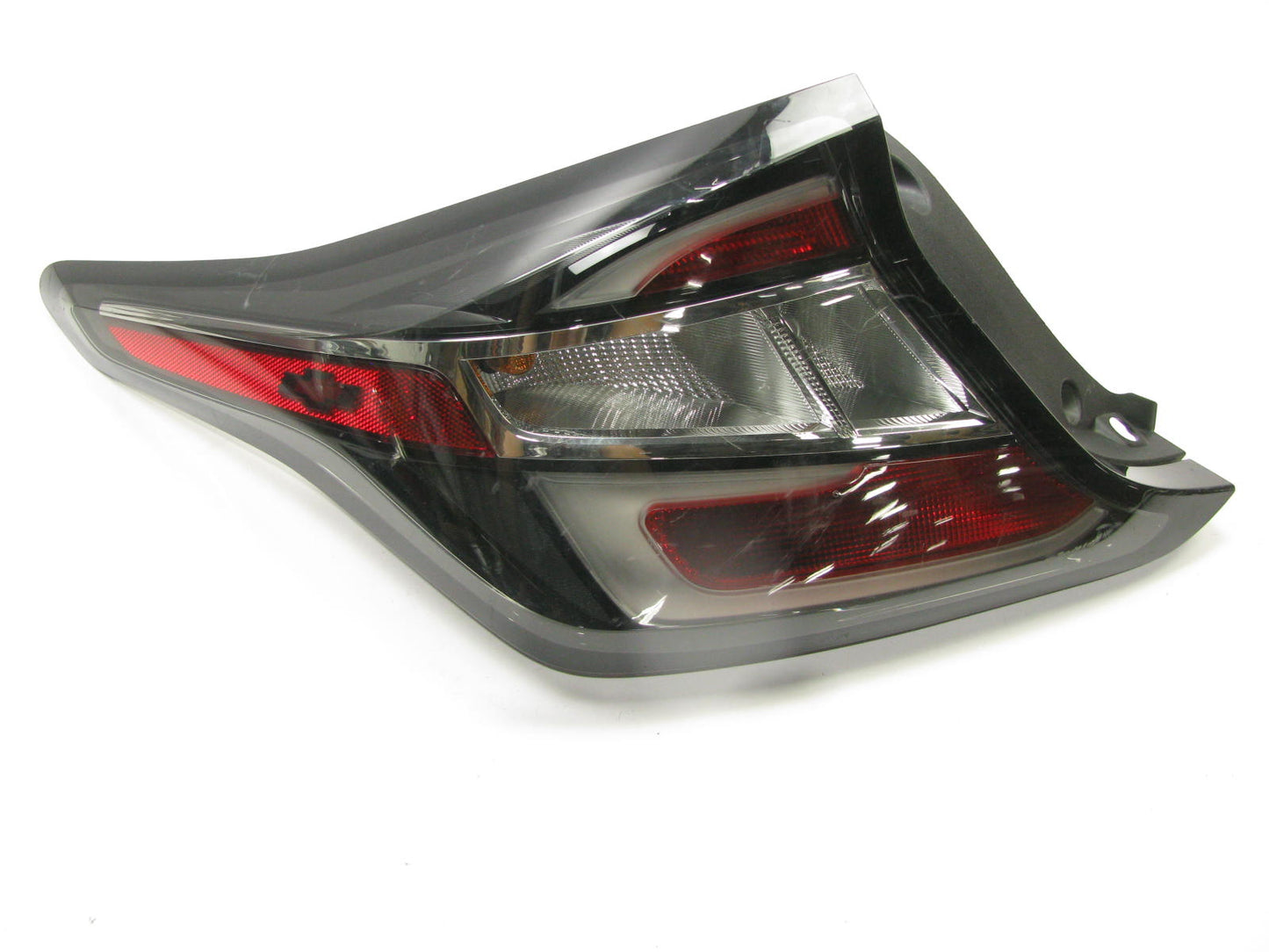 USED OEM 2016-2019 Chevrolet Volt Left Driver Side TailLight Lamp 23413608