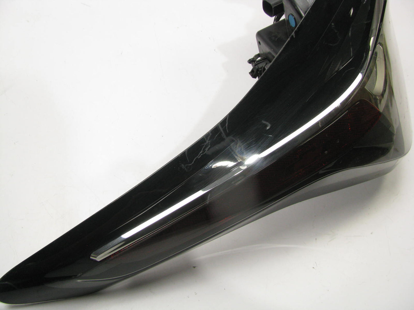 USED OEM 2016-2019 Chevrolet Volt Left Driver Side TailLight Lamp 23413608