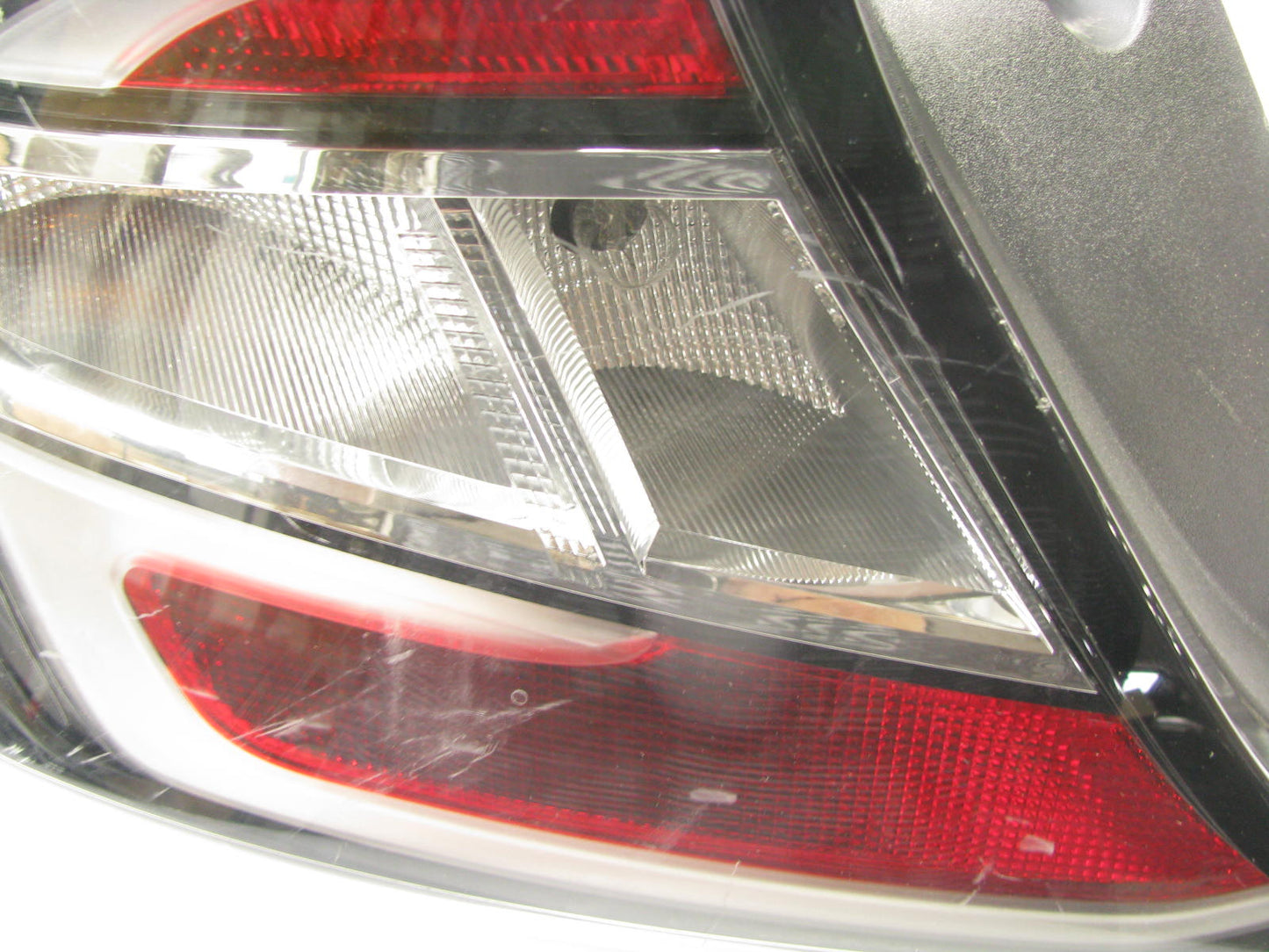 USED OEM 2016-2019 Chevrolet Volt Left Driver Side TailLight Lamp 23413608