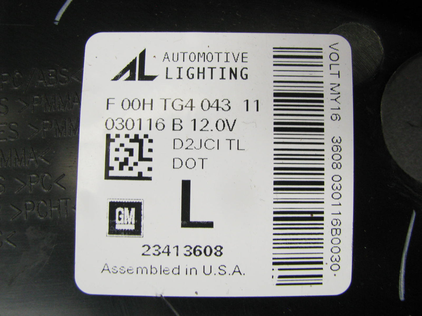 USED OEM 2016-2019 Chevrolet Volt Left Driver Side TailLight Lamp 23413608