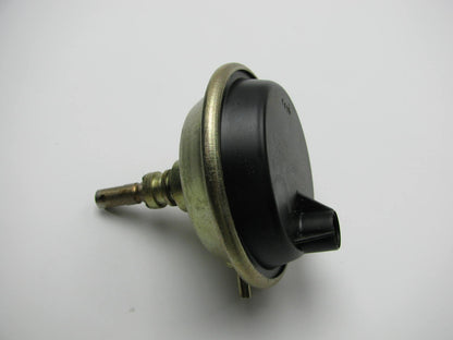 UNKNOWN FITMENT - Front Axle 4x4 Drive Vacuum Actuator - ONE PORT AS SHOWN