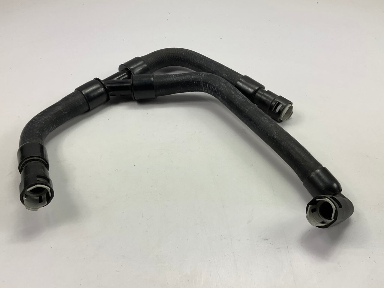 NEW 23877 HVAC Molded Heater Hose, OUTLET - 09-10 Expedition, Navigator 5.4L V8