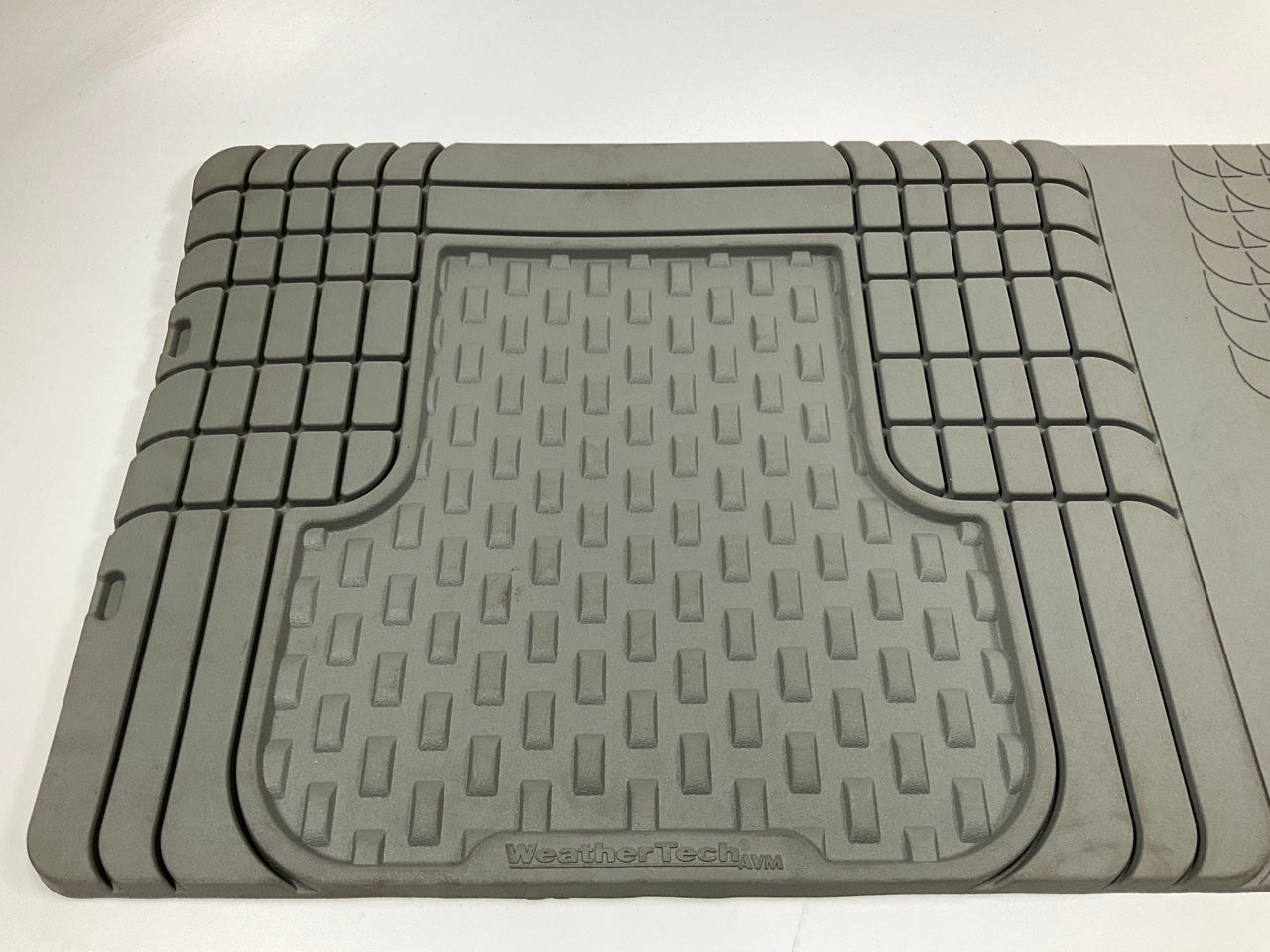 Cut-to-fit Universal Gray 56''x16'' ''Over The Hump'' Rubber Car SUV Rear Floor Mat