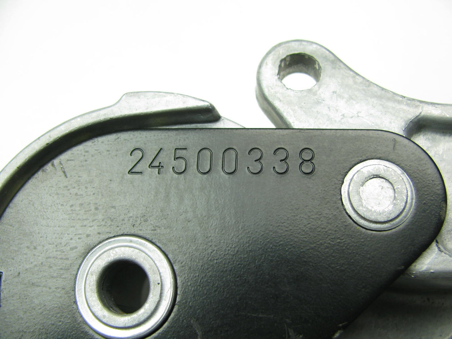 NEW - OUT OF BOX - OEM GM  24500338 Belt Tensioner Assembly - Dusty From Storage