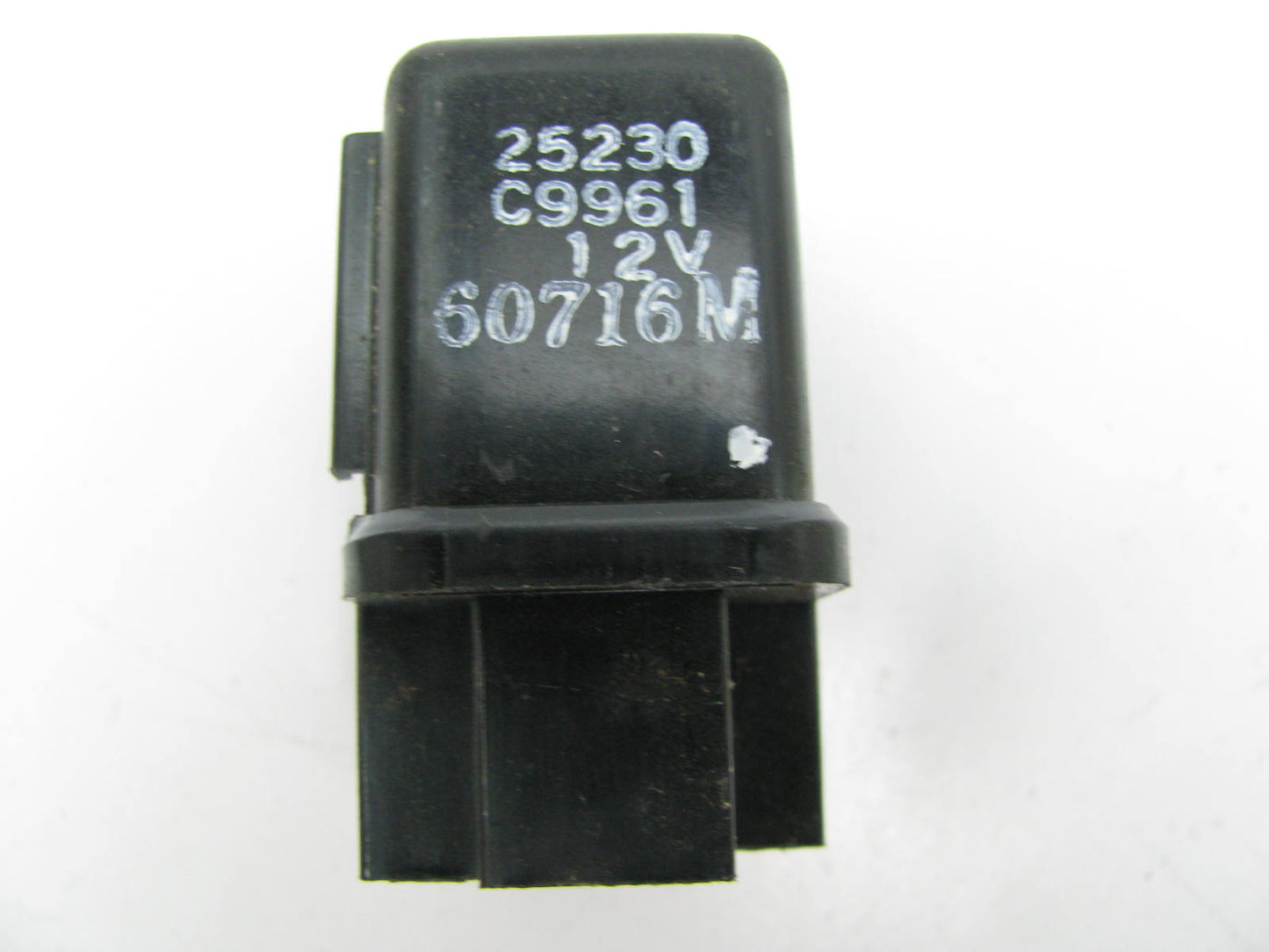 NEW - OUT OF BOX OEM 25230-C9961 Sunroof Relay For 1984-1997 Nissan