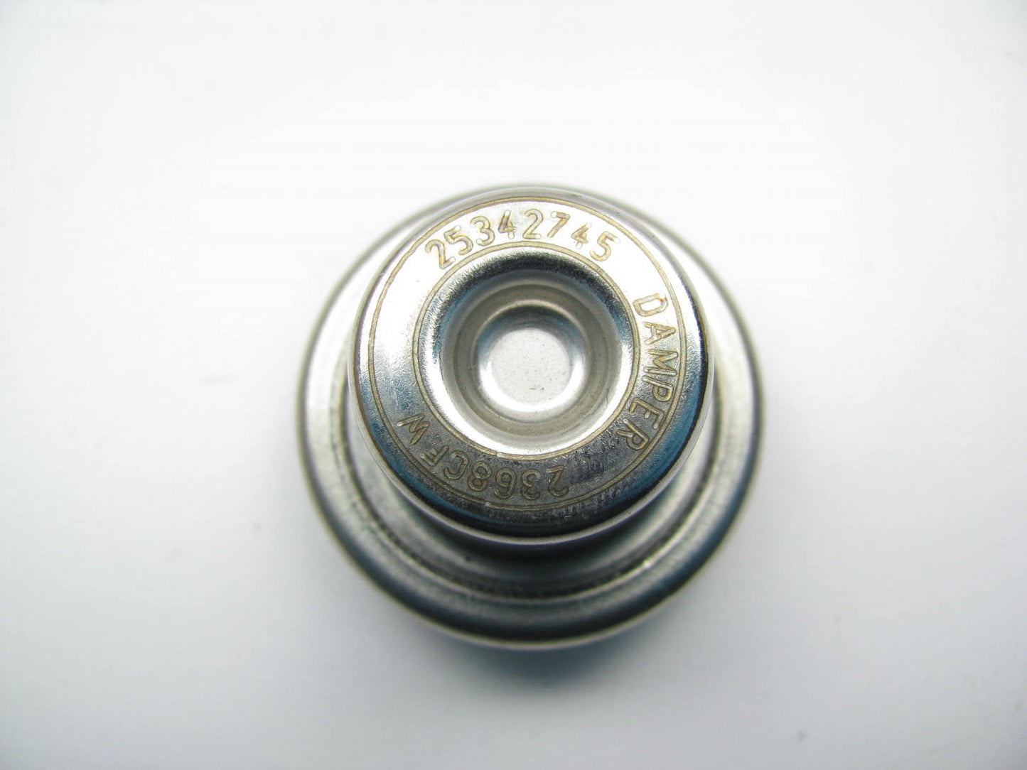 NEW - OUT OF BOX - OEM GM 25342745 Fuel Injection Fuel Pressure Damper Dampner