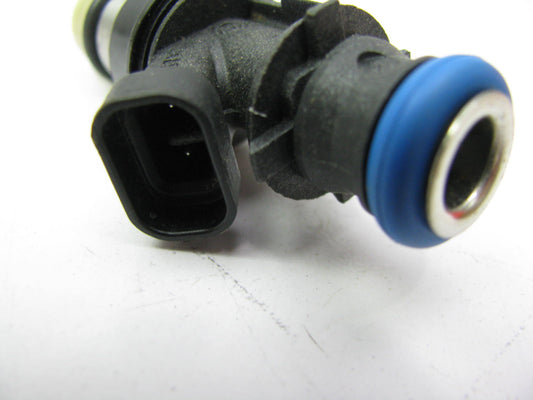 (1) USED OEM GM 25343789 Fuel Injector  - CHEVY GMC 8.1L V8 Gas Truck