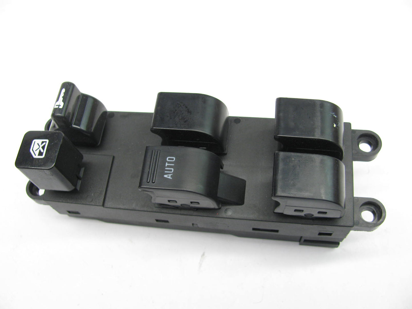 NEW - OUT OF BOX 25401-9E000 Front Left Power Window Switch