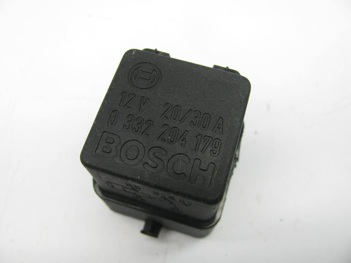 NEW - OUT OF BOX GM 25525848 BOSCH Electronic Brake Control Relay 0332204179