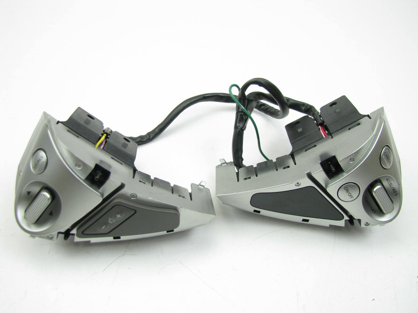 NEW OUT OF BOX - 25550-9N02C Audio Cruise Control Switch OEM For 09-14 Maxima