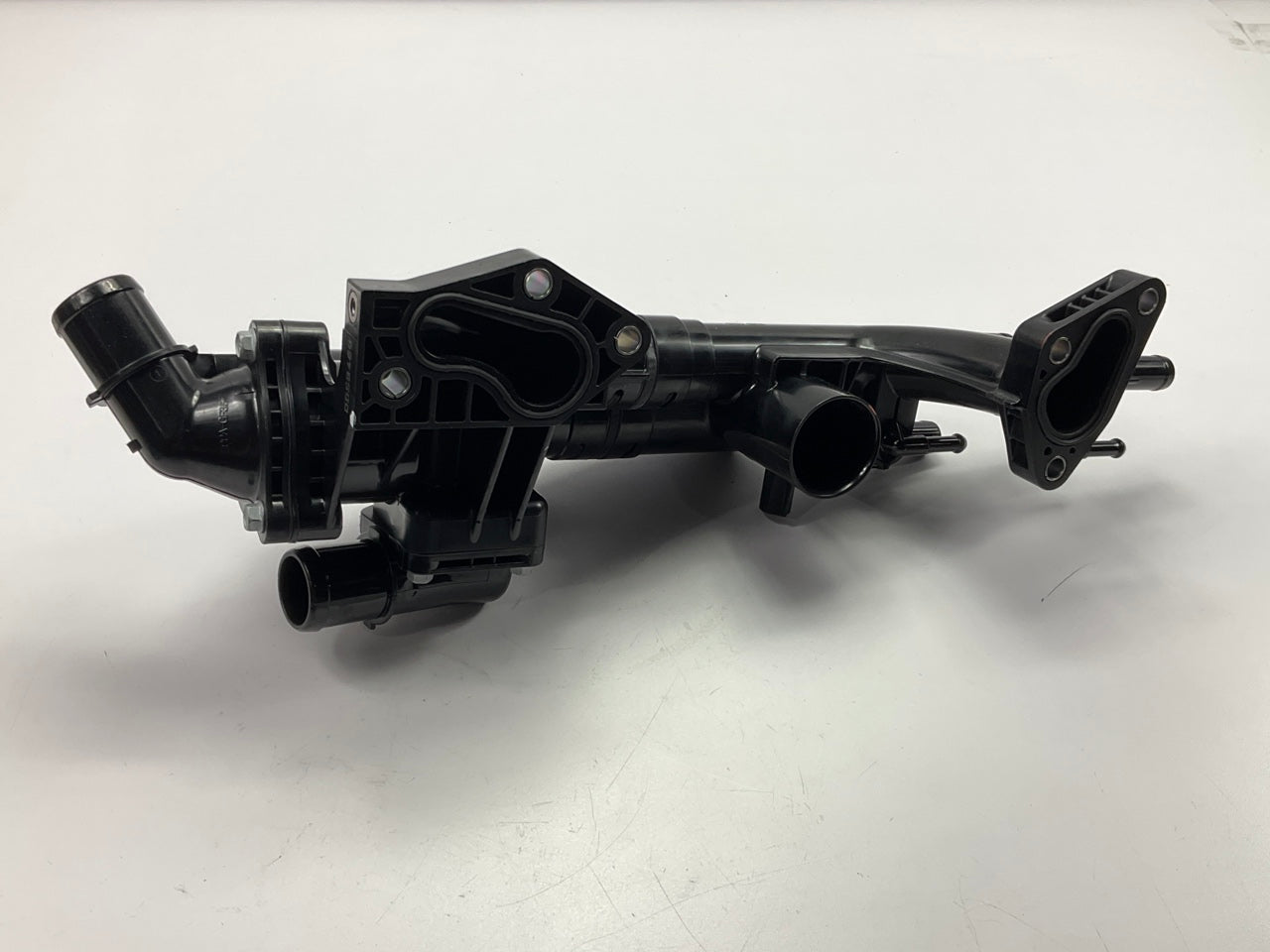 NEW UNBOXED OEM 25600-3CAE0 Engine Coolant Thermostat Housing Assembly