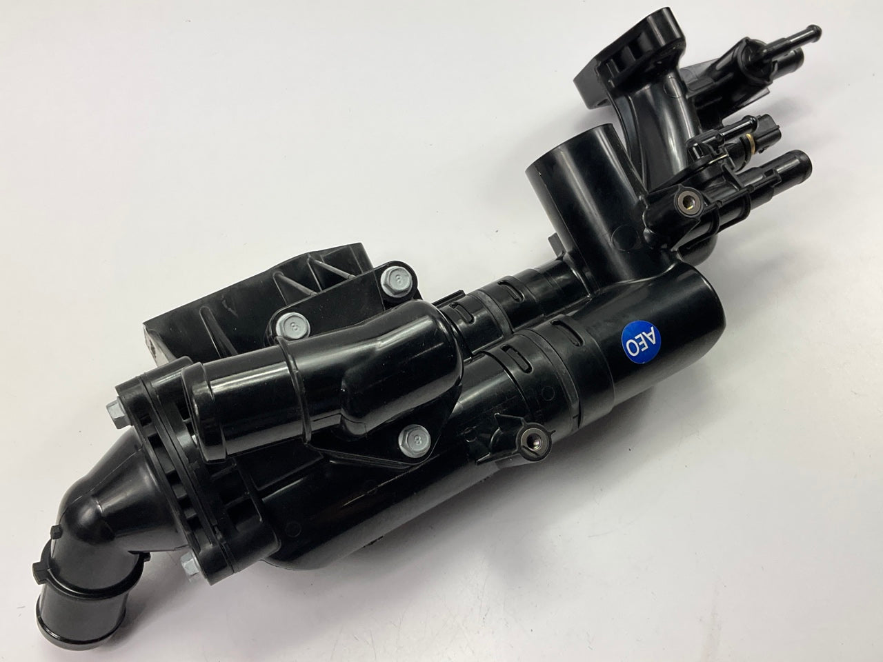 NEW UNBOXED OEM 25600-3CAE0 Engine Coolant Thermostat Housing Assembly