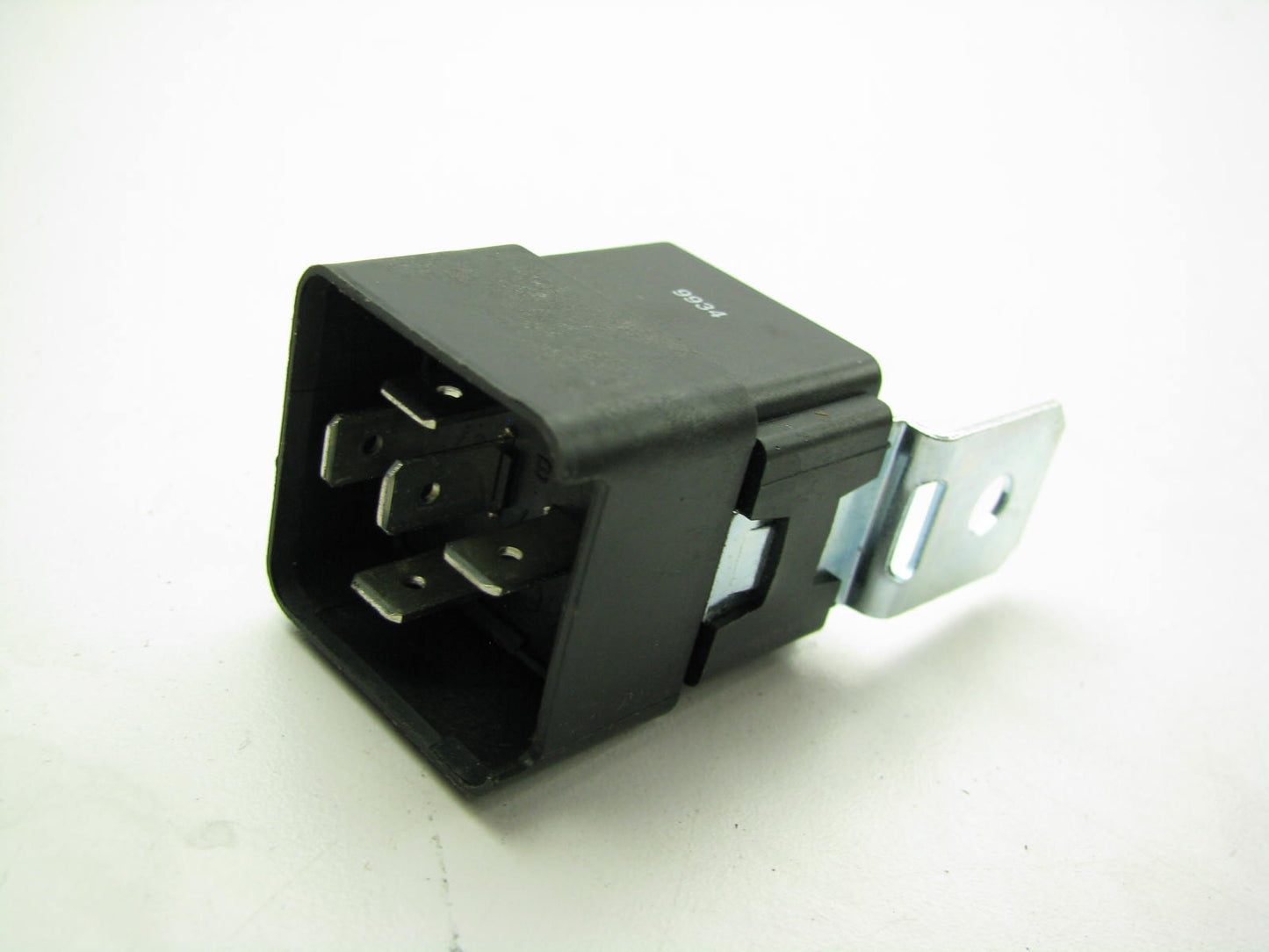 NEW - OUT OF BOX - OEM Acdelco 25609047 Multi-purpose Relay