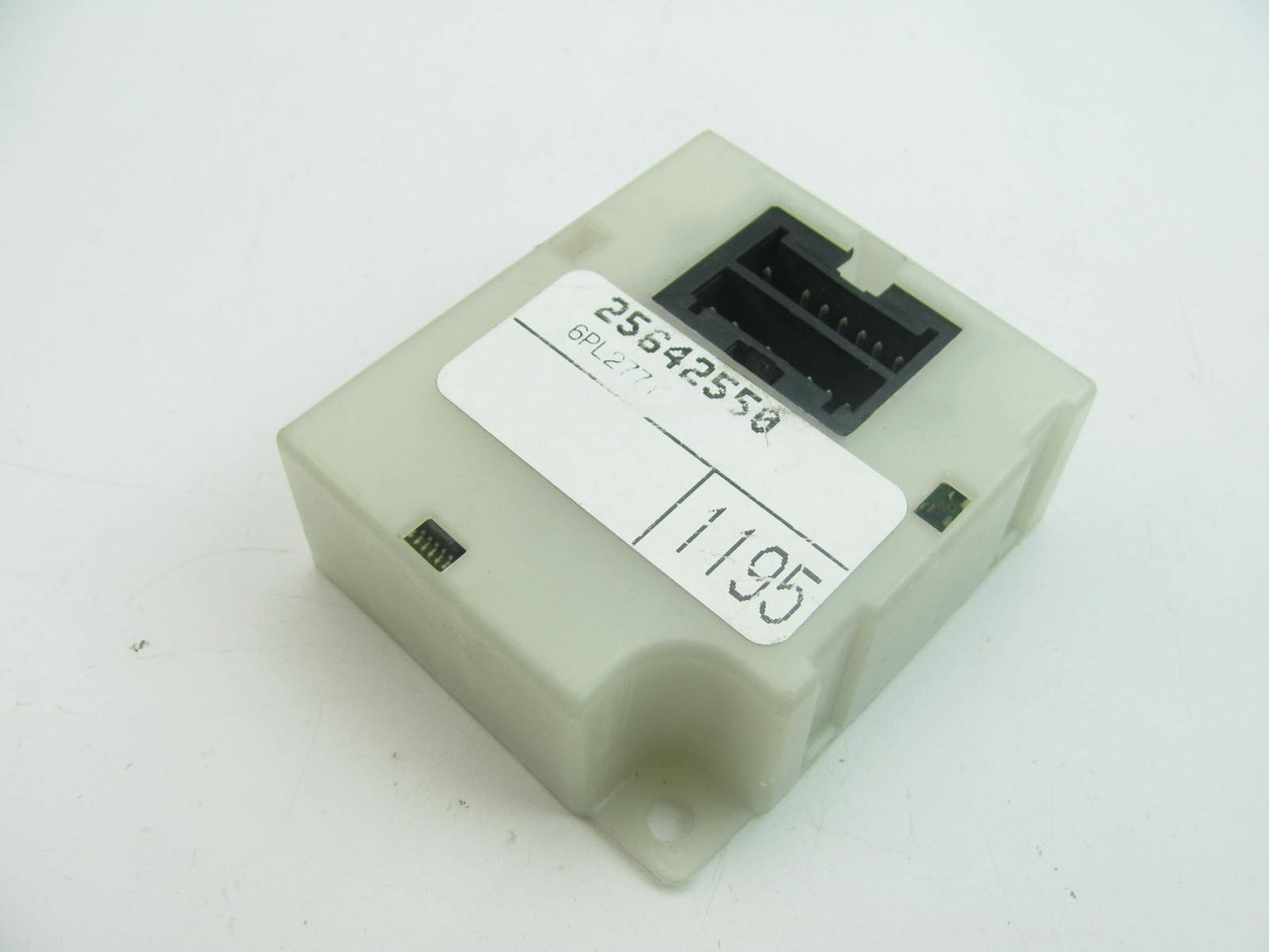 NEW OUT OF BOX - GM 25642550 Auto Headlight DRL Light Lamp LCM Control Module