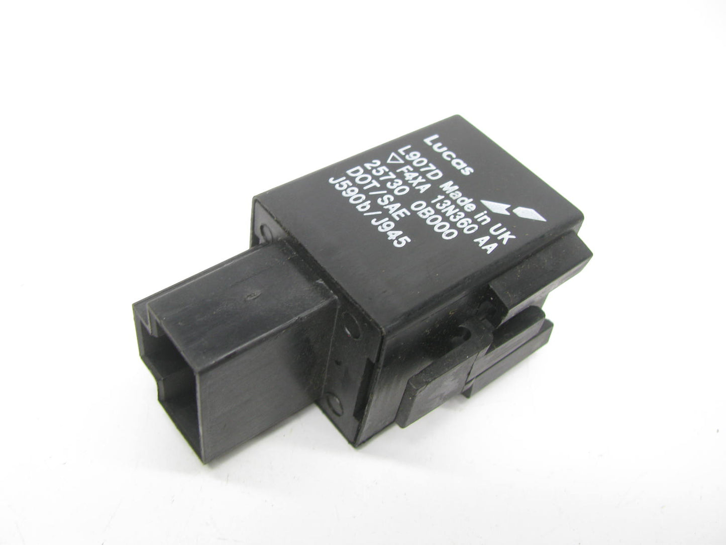New OEM Flasher Relay 25730-0B000 For 1993-1998 Nissan Quest