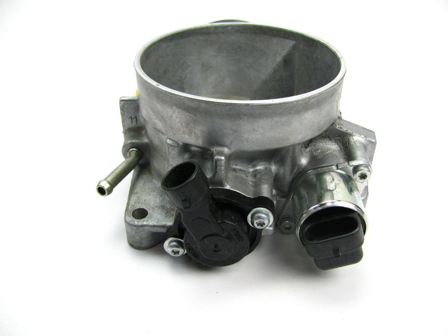 NEW UNBOXED OEM GM 5.7L VORTEC Throttle Body With TPS Sensor Casting # 2596576