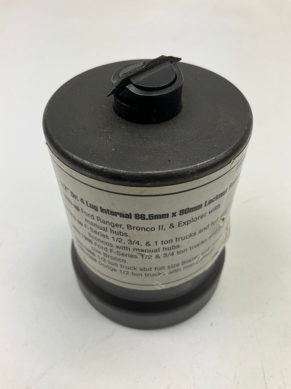 NEW - UNBOXED 25965 1/2'' Front Wheel Bearing Locknut Socket (66.5 Mm X 80 Mm)