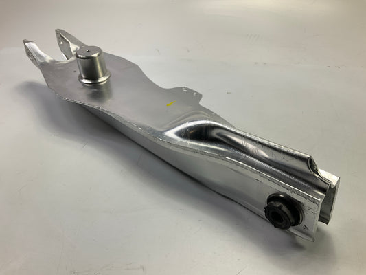 NEW 2606468 Rear Lower Rearward Control Arm - 2004-2012 Chevy Malibu, 05-10 G6