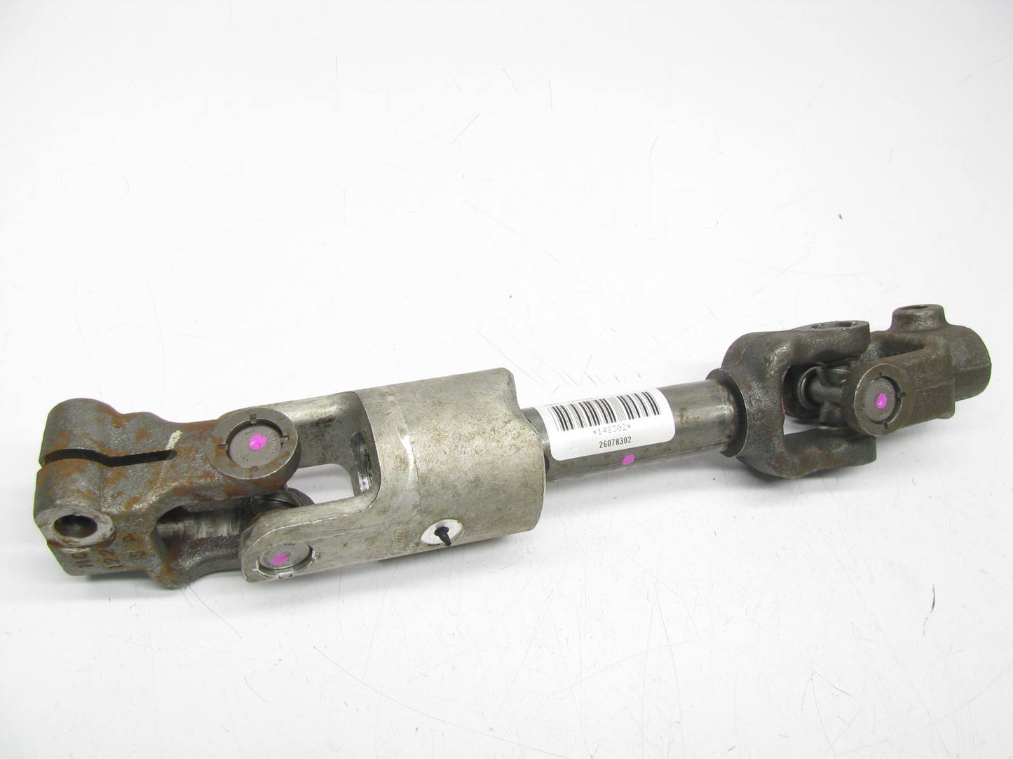 NEW UNBOXED Genuine OEM GM 26078302 Intermediate Steering Shaft 00 Olds Intrigue