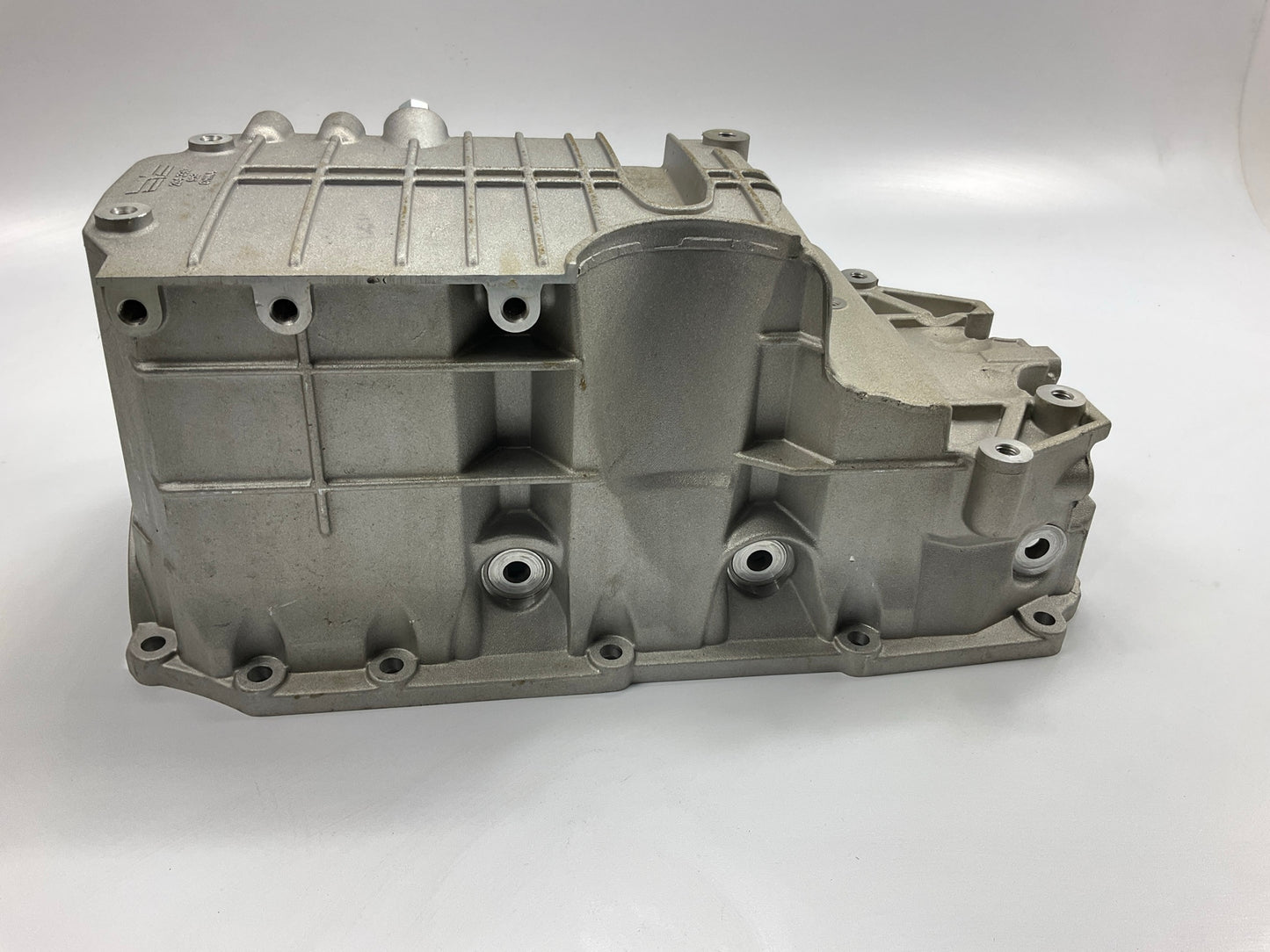 NEW - OUT OF BOX 264-330 Engine Oil Pan For 2008-2011 GM 3.5L 3.9L-V6