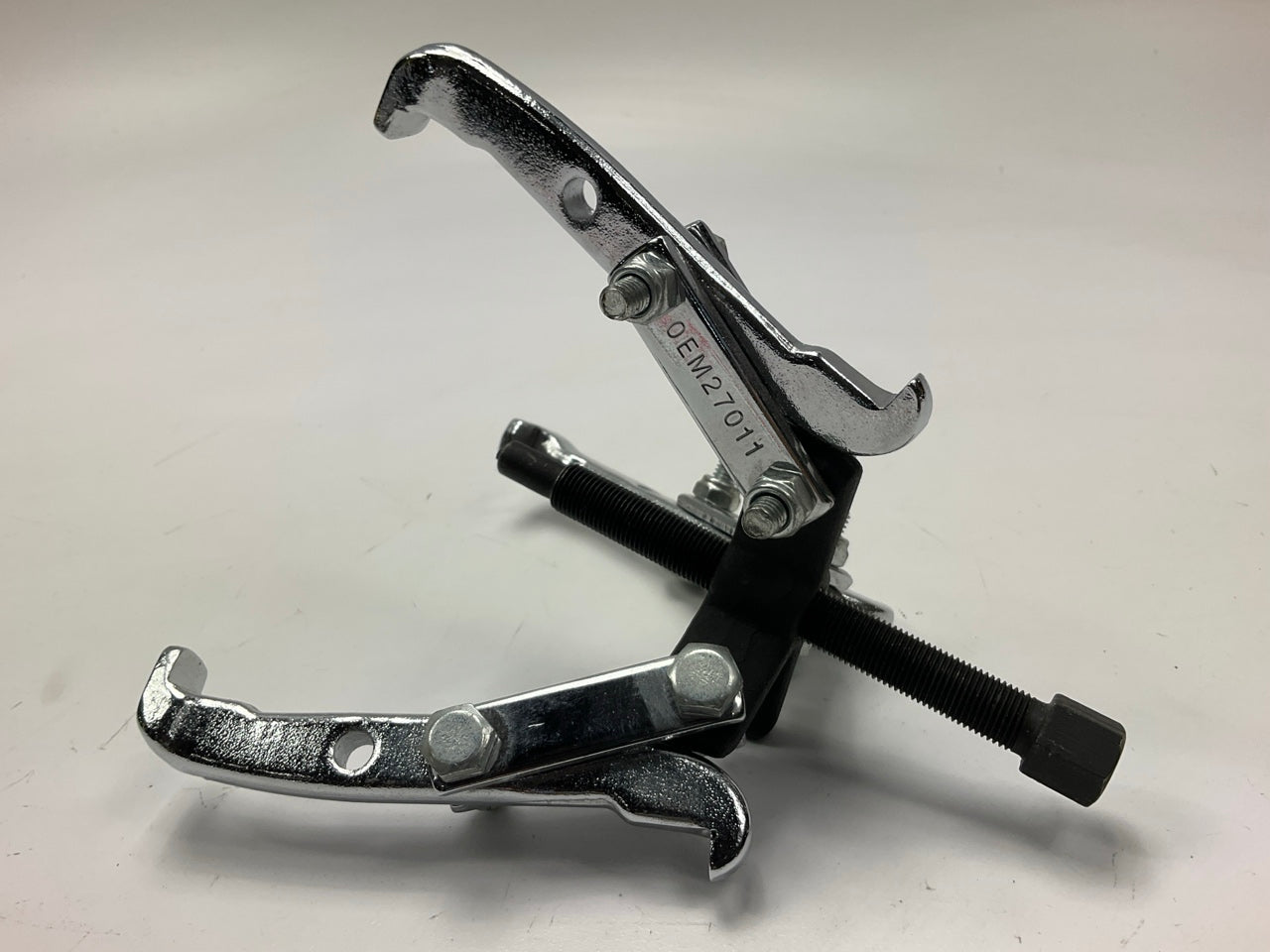 NEW UNBOXED OEM Tools 27011 2-Ton Gear Pulley Puller, 2/3 Jaw, 3-1/4'' Spread