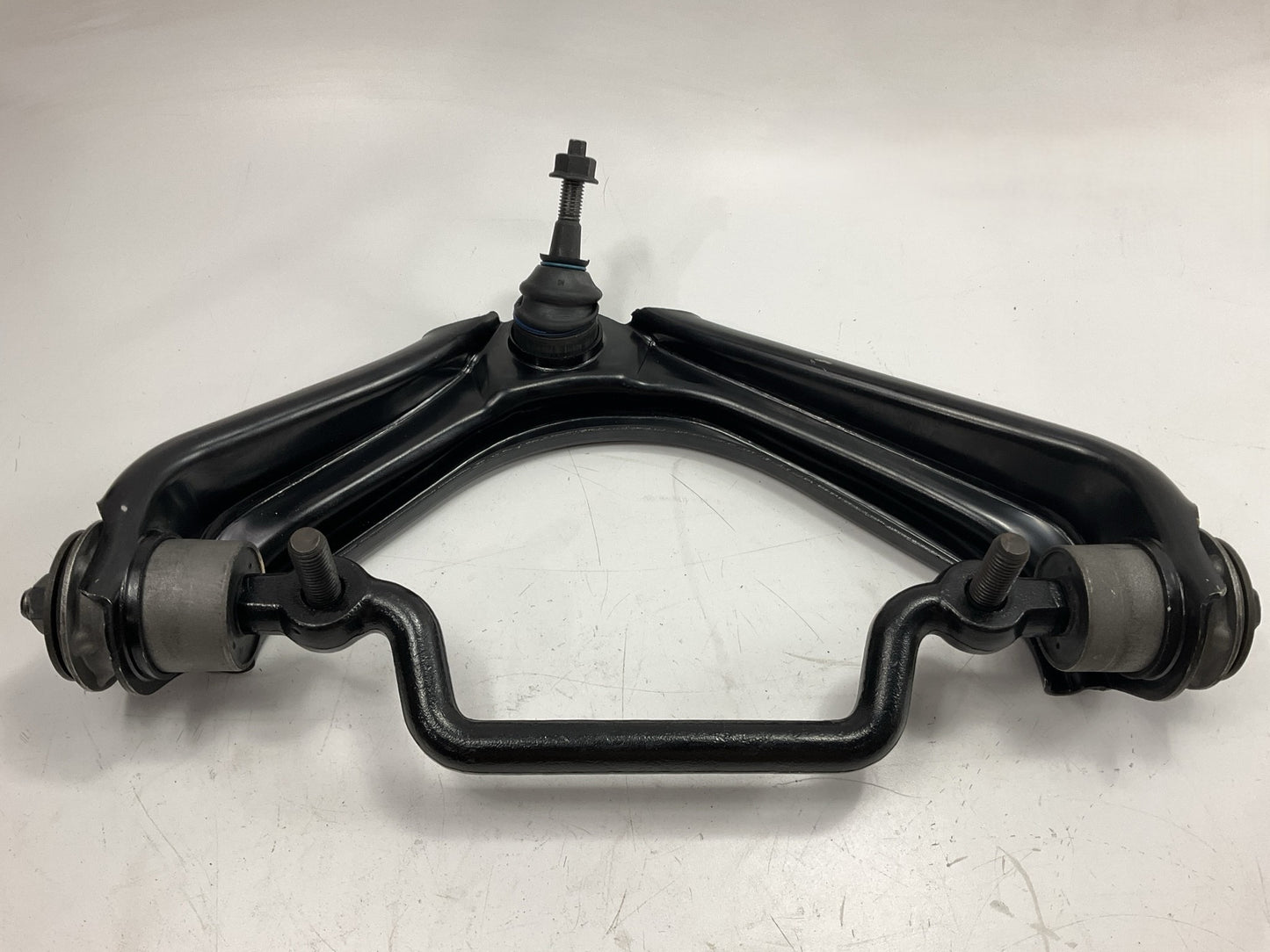 NEW 270396632 Front Right Upper Control Arm For 2002-2005 Ford Explorer
