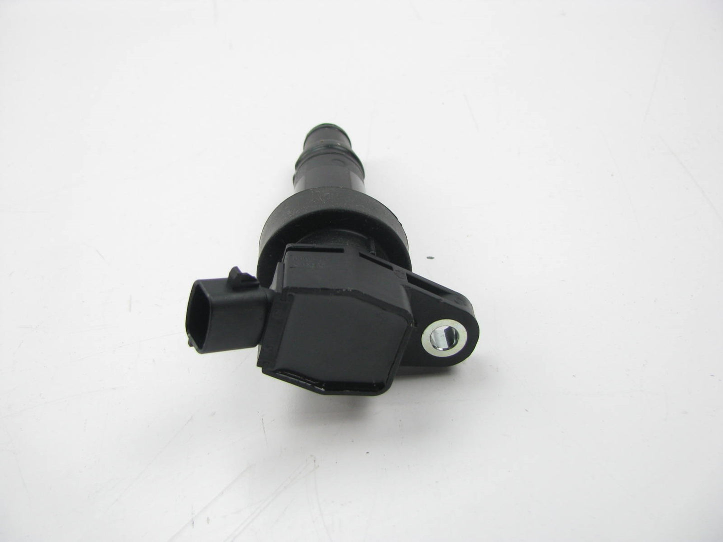 NEW - OUT OF BOX - Direct Ignition Coil OEM For Hyundai 27301-2B100