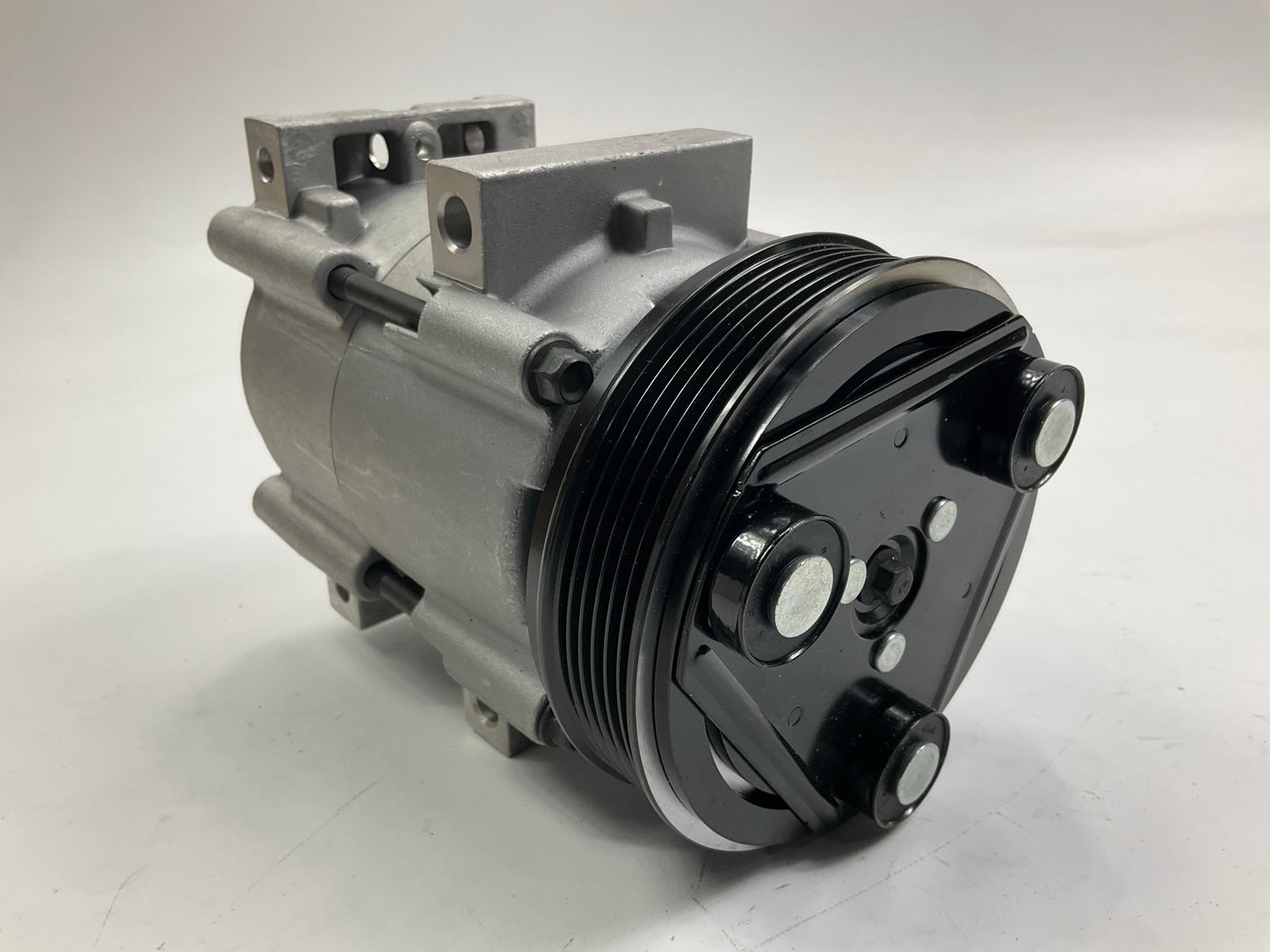 New Compressor Works 273178 A/C Compressor With Clutch