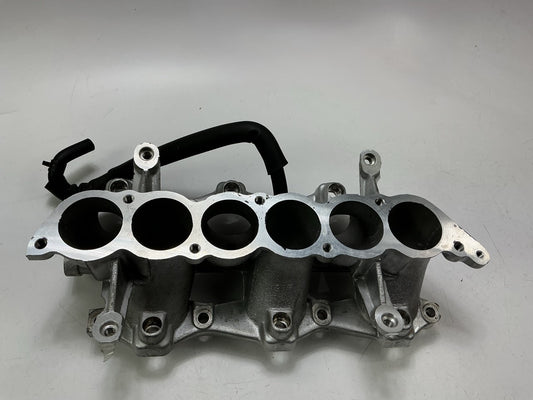New Unboxed OEM Air Intake Manifold For 2003-06 Kia Sorento 2831039800