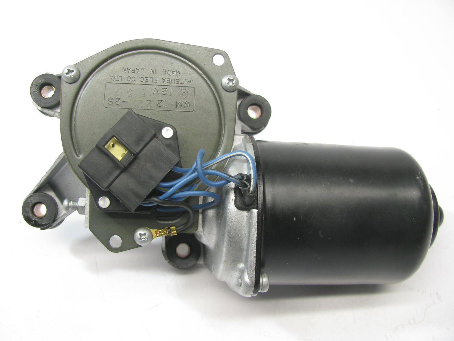 NEW - OUT OF BOX 28810-16R00PR Windshield Wiper Motor For 86-88 Nissan Stanza XE
