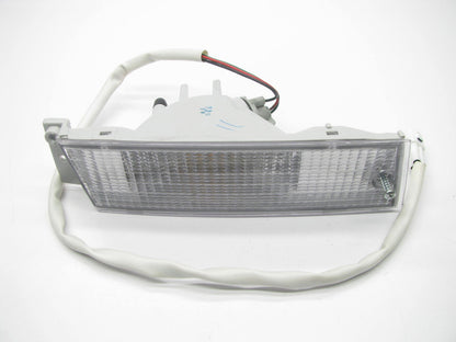 NEW 1988-1992 Ford Probe Front Right Passenger Turn Signal Marker Lamp Light