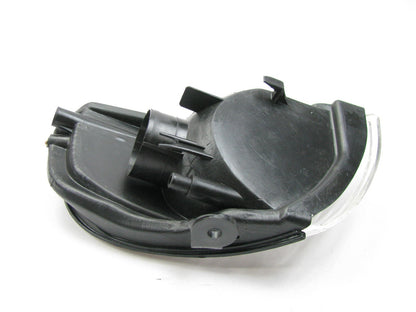 NEW - OUT OF BOX - OEM Right Corner Marker Light Lamp For 1998-99 Subaru Legacy