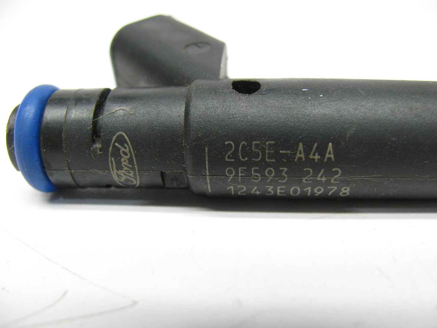 NEW OUT OF BOX - 2C5E-A4A Fuel Injector OEM For 2003-2010 Ford Lincoln 4.6L V8