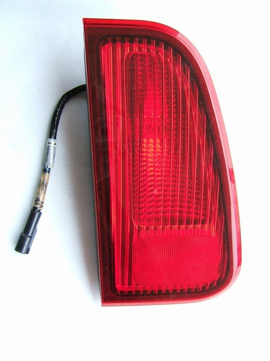 2003 2004 2005 2006 Lincoln Navigator LEFT Liftgate Mounted Tail Light Lamp  NEW
