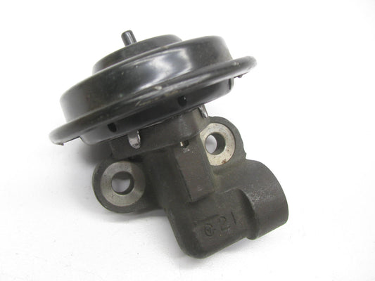 NEW OUT OF BOX - OEM Ford 2U2J-9D475-BA EGR Valve