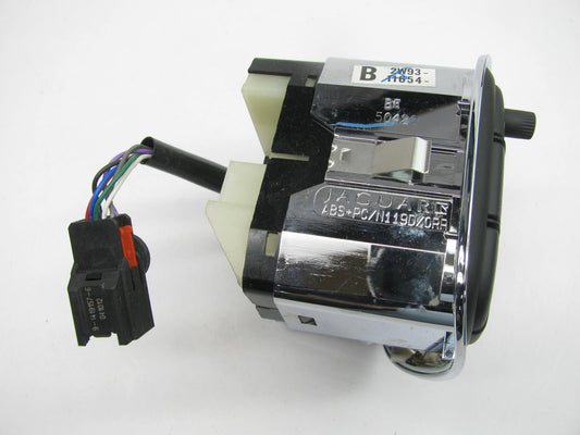 NEW - OUT OF BOX 2W93-11654 Headlamp Headlight Switch For 2004-2007 XJ8