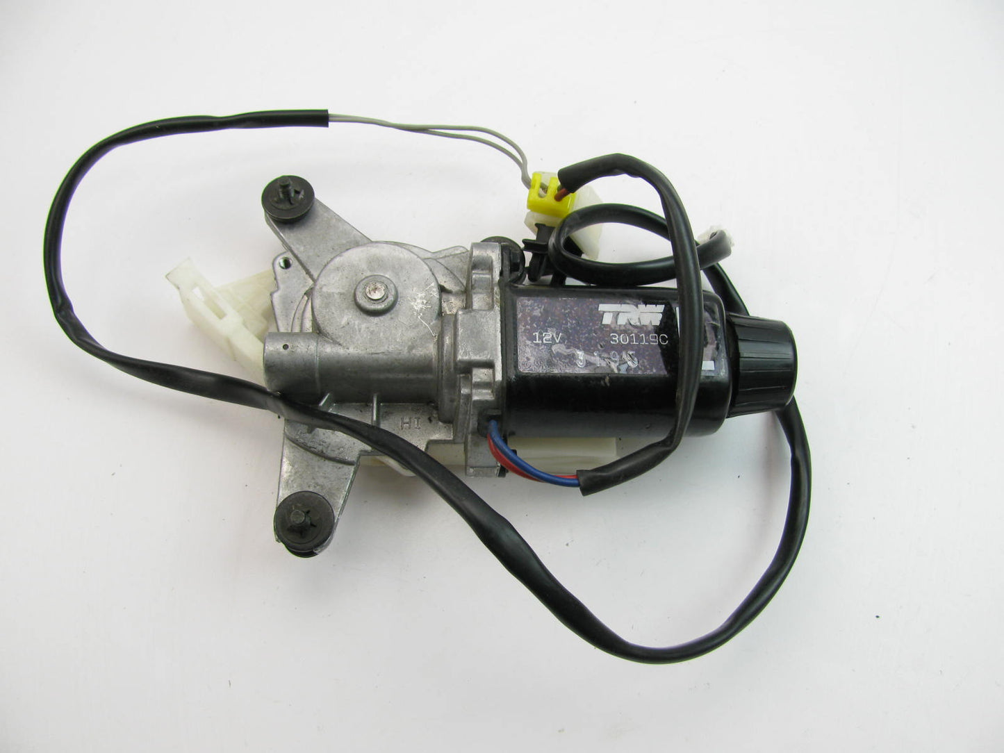 NEW - OUT OF BOX - GENUINE OEM Left Drivers Auto Seat Belt Motor For 1992 Quest