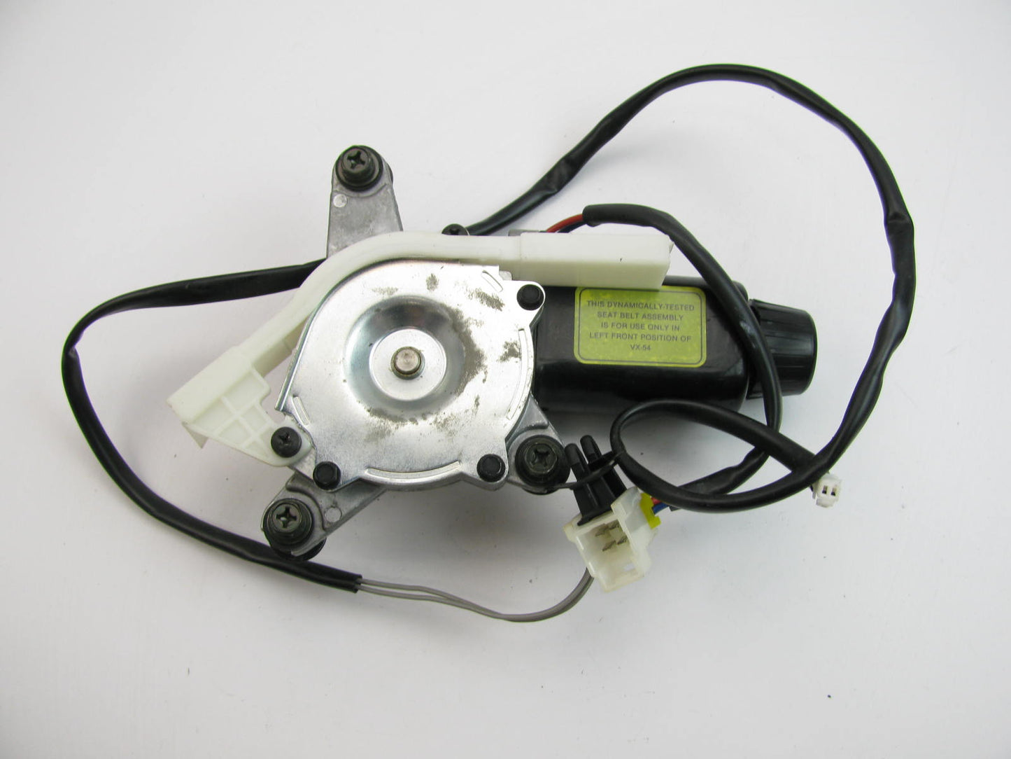 NEW - OUT OF BOX - GENUINE OEM Left Drivers Auto Seat Belt Motor For 1992 Quest