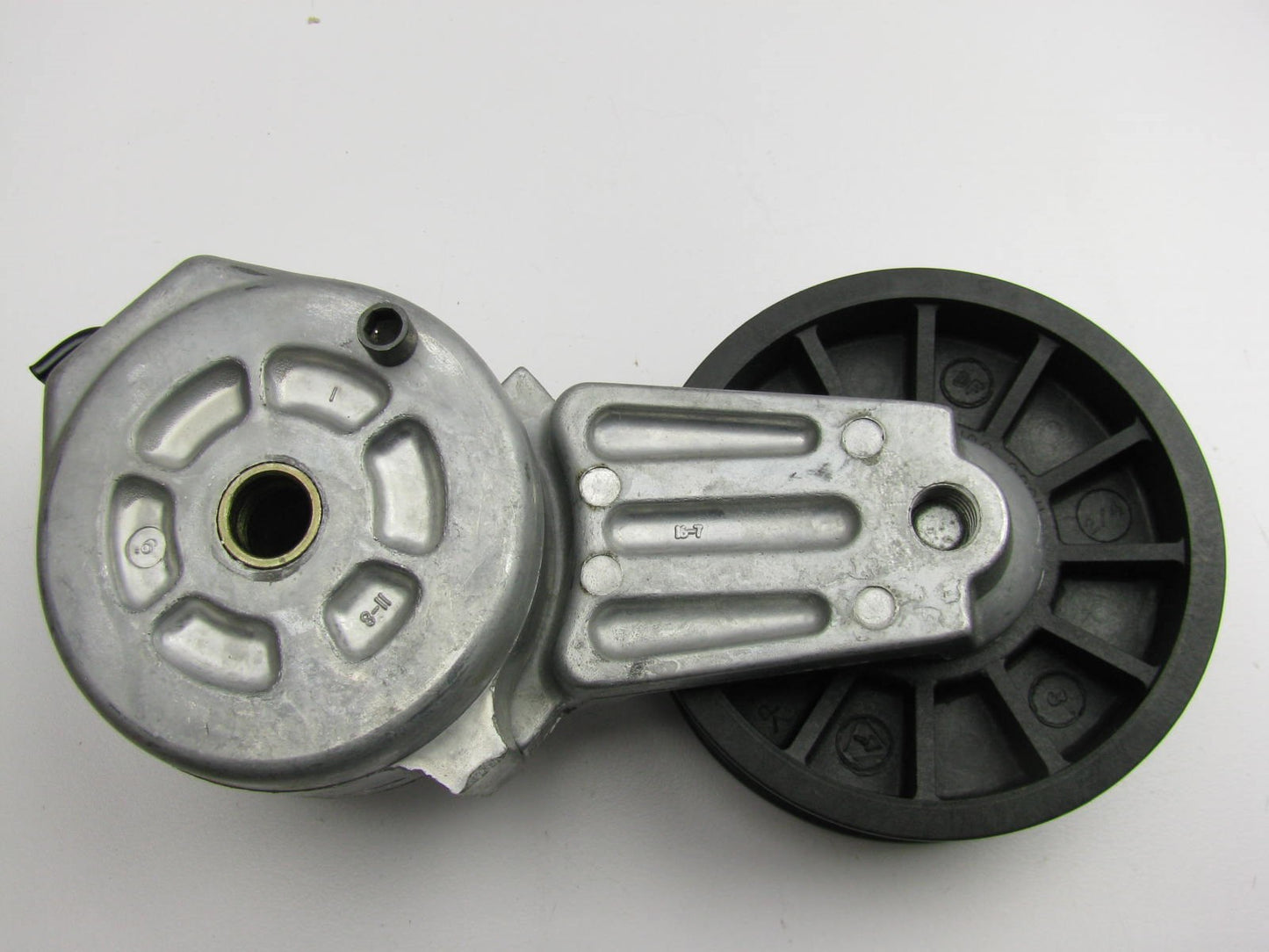 NEW - OUT OF BOX - 305222 Engine Belt Tensioner Assembly 95-96 Ford 300 4.9L-L6
