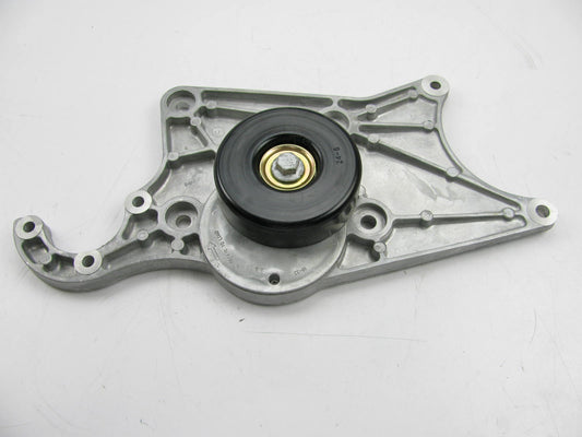 NEW - OUT OF BOX 305226 Drive Belt Tensioner