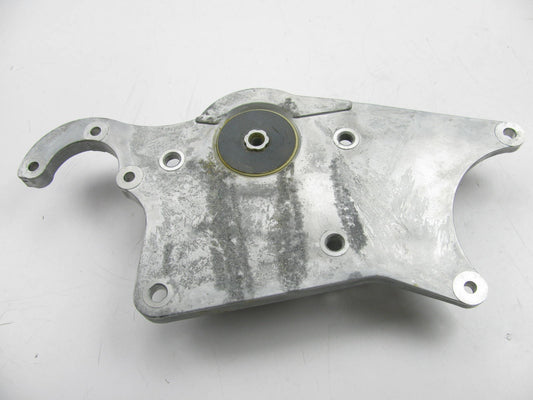 NEW - OUT OF BOX 305226 Drive Belt Tensioner