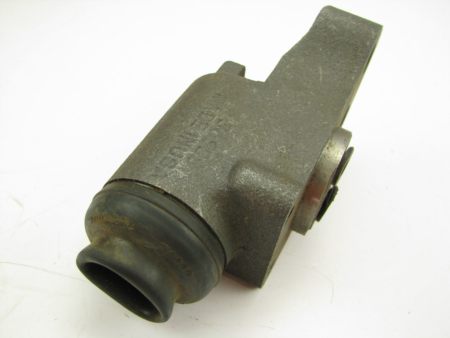NEW - Out Of Box 30588 Drum Brake Wheel Cylinder - Front Left Lower