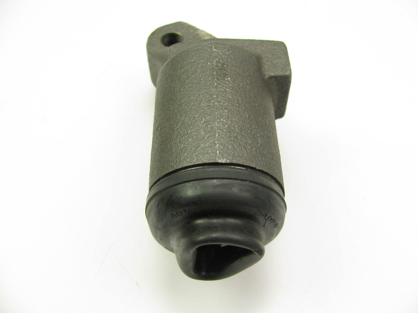 NEW - OUT OF BOX - 30589 Front Right Lower Drum Brake Wheel Cylinder