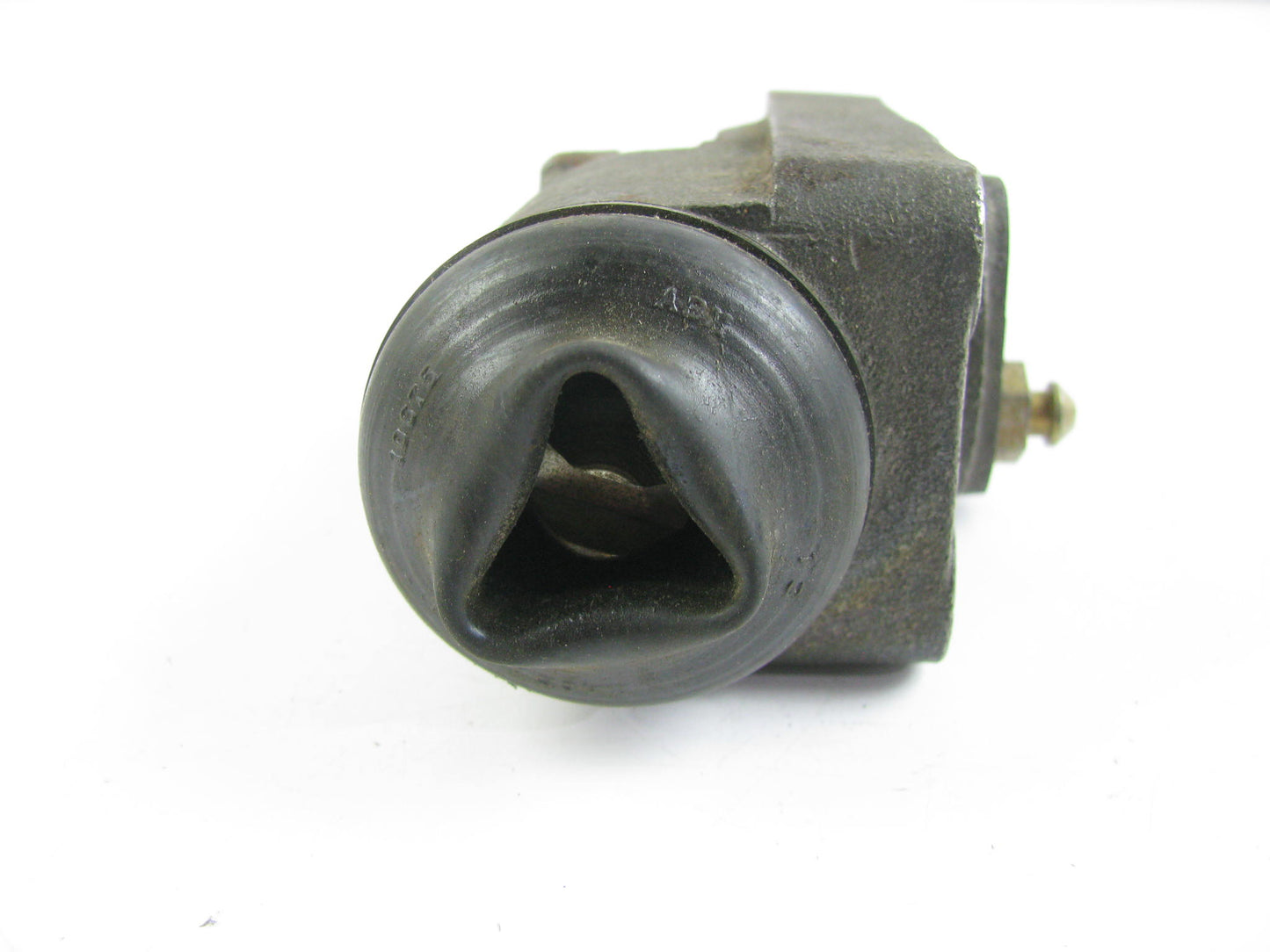 NEW - OUT OF BOX  Drum Brake Wheel Cylinder 3069 / WC37227
