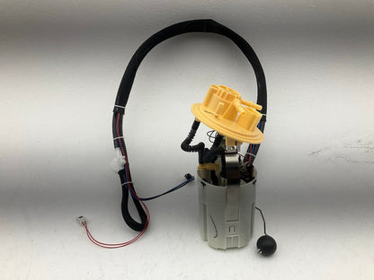 NEW UNBOXED OEM VOLVO 30761743 Fuel Pump Module