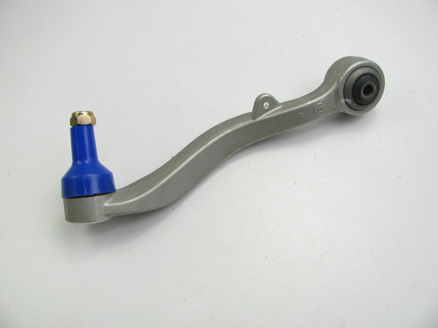 NEW - OUT OF BOX 31126760182 Control Arm & Ball Joint Assembly Front Right Lower