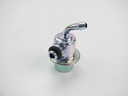 NEW - UNBOXED Fuel Pressure Regulator OEM For Hyundai 31380-3K000