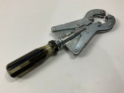 USED Tool #10 - Lisle 31500 Muffler Exhaust Cutter Tool 1-3/8''-2-1/2'' Pipe