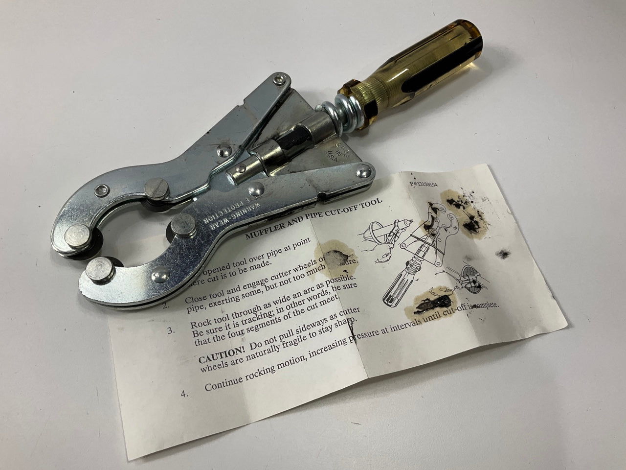 USED Tool # 7 - Lisle 31500 Muffler Exhaust Cutter Tool 1-3/8''-2-1/2'' Pipe